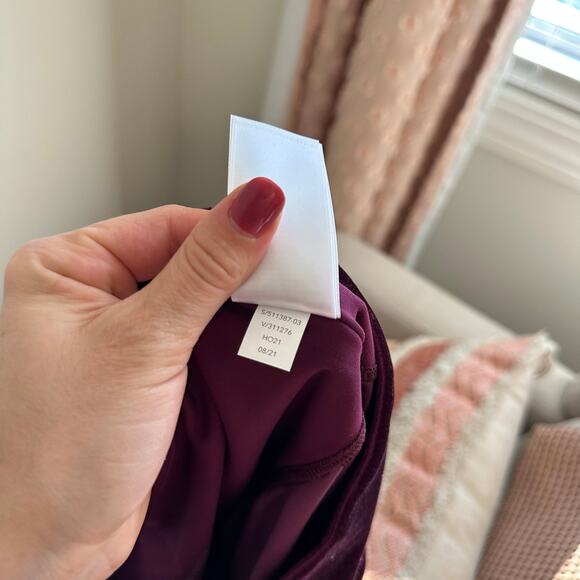 Athleta Elation Velvet High Rise Pull On Leggings in Century Plum M - Picture 12 of 12